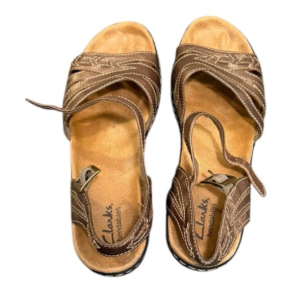 Clarks bendable Women's Leather Sandals Bronze criss cross wedges shoes Size 8M - Picture 11 of 12